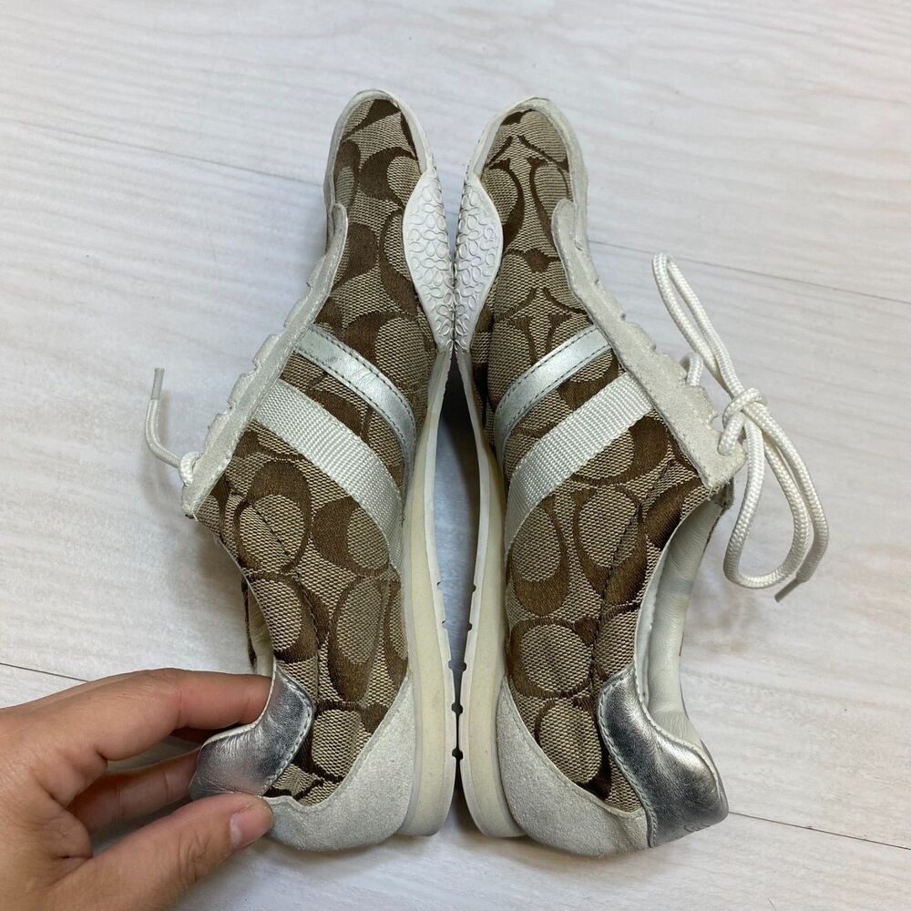 Coach Katelyn Signature Monogram Canvas Sneakers Women's Size 7M khaki Low Top - Picture 3 of 9